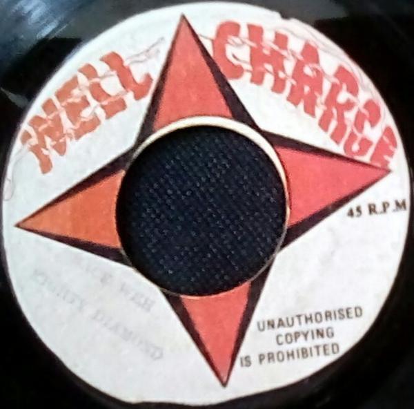 The Mighty Diamonds - Back Weh